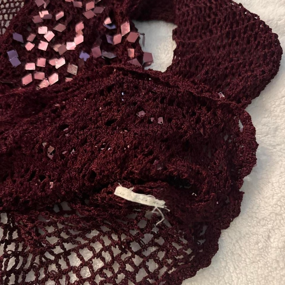 lush life summer beachy burgundy sequin crochet top - Picture 2 of 4